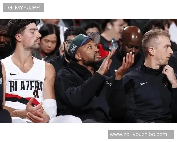 2017年勇士与开拓者激战回顾:一场篮球盛宴的精彩瞬间与战术分析 2017年勇士与开拓者激战回顾:一场篮球盛宴的精彩瞬间与战术分析